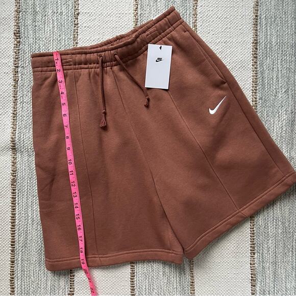 Nike | High-waist Shorts | S - Picture 3 of 11